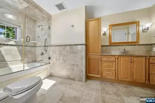 428 Fairfield Ave, Ridgewood, NJ 07450 - Photo 18
