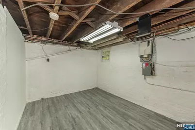 163 Valley Street, Belleville, NJ 07109 - Photo 18