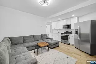 222 Riverview Pl, Cliffside Park, NJ 07010 - Photo 4