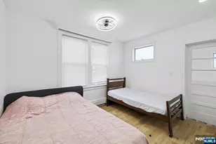 222 Riverview Pl, Cliffside Park, NJ 07010 - Photo 12