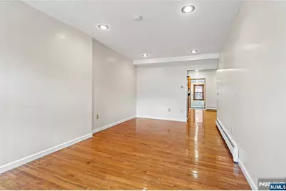 800 Ocean Avenue 1 #1, Jersey City, NJ 07304 - Photo 6