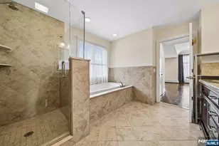 229 E Columbia B, Palisades Park, NJ 07650 - Photo 20