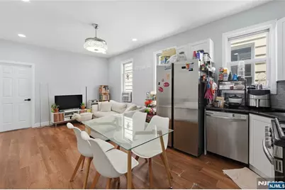 17 Troy Street 2 #2, Jersey City, NJ 07307 - Photo 4