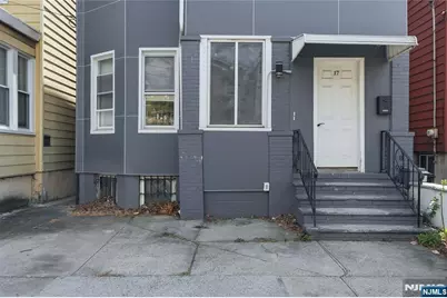 17 Troy Street 2 #2, Jersey City, NJ 07307 - Photo 12