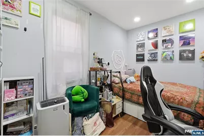 17 Troy Street 2 #2, Jersey City, NJ 07307 - Photo 26
