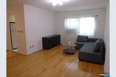 3021 Edwin Avenue 4B #4B, Fort Lee, NJ 07024 - Photo 4