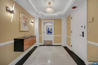 900 Palisade Avenue Ph-2405 #PH-2405, Fort Lee, NJ 07024 - Photo 2