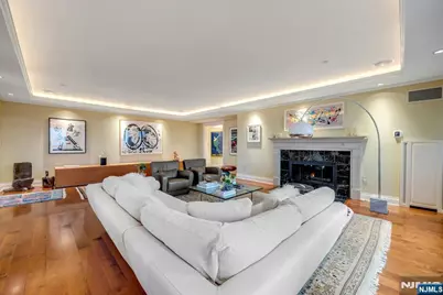 900 Palisade Avenue Ph-2405 #PH-2405, Fort Lee, NJ 07024 - Photo 10