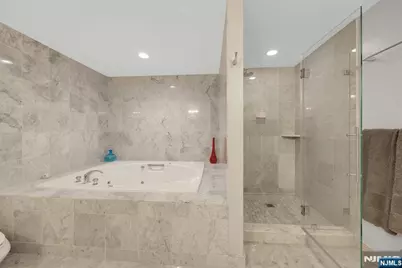 900 Palisade Avenue Ph-2405 #PH-2405, Fort Lee, NJ 07024 - Photo 34