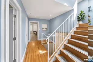 290 Dunkerhook Rd, Paramus, NJ 07652 - Photo 30