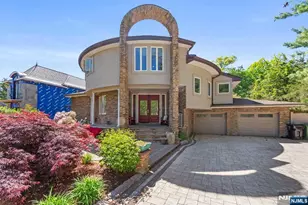 290 Dunkerhook Rd, Paramus, NJ 07652 - Photo 50