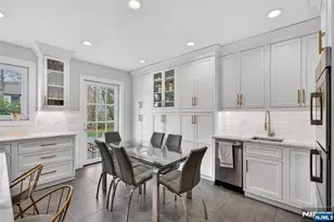577 Grenville Ave, Teaneck Township, NJ 07666 - Photo 14