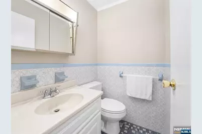 331 Essex Street, Harrison, NJ 07029 - Photo 24