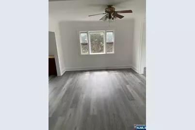 73 E Gouverneur Avenue, Rutherford, NJ 07070 - Photo 10