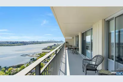 1530 Palisade Avenue 27K #27K, Fort Lee, NJ 07024 - Photo 24