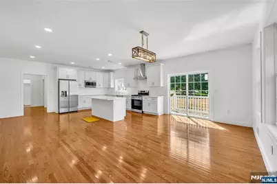 210 Corliss Avenue, Phillipsburg, NJ 08865 - Photo 6