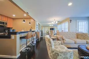 33 Markham Circle 91, Englewood, NJ 07631 - Photo 4