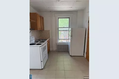 1650 John Street 1 #1, Fort Lee, NJ 07024 - Photo 1