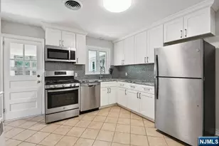 990 Washington Ave, Ho Ho Kus, NJ 07423 - Photo 6