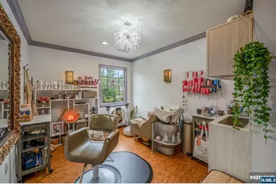 365 Franklin Avenue 202 #202, Wyckoff Township, NJ 07481 - Photo 10