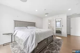 9 Ave At Port Imperial 1016, West New York, NJ 07093 - Photo 12