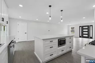 26 Hunterdon Rd, West Orange Township, NJ 07052 - Photo 12