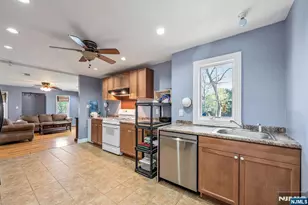 631 Montview Pl, River Vale Township, NJ 07675 - Photo 12