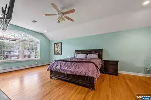 631 Montview Pl, River Vale Township, NJ 07675 - Photo 18