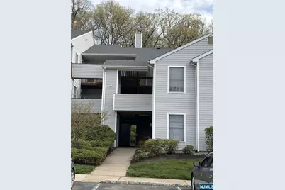 56 Stonyridge Drive, Lincoln Park, NJ 07035 - Photo 2