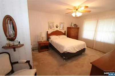 28 Taylor, Woodland Park, NJ 07424 - Photo 16