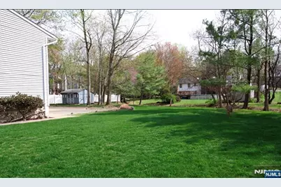 28 Taylor, Woodland Park, NJ 07424 - Photo 4