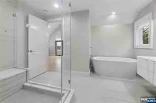 31 Engleside St, Cresskill, NJ 07626 - Photo 30