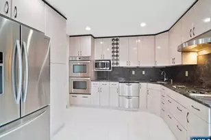 2 Millo Pl 2, Little Ferry, NJ 07643 - Photo 8