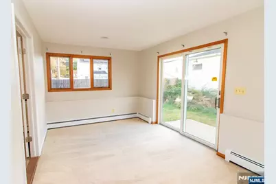 6 Donor Avenue, Elmwood Park, NJ 07407 - Photo 14