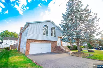 6 Donor Avenue, Elmwood Park, NJ 07407 - Photo 18