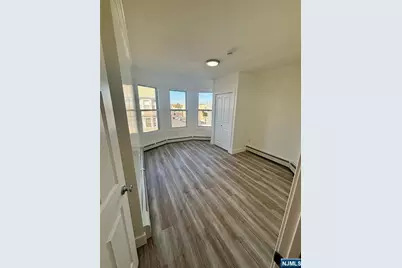 7 Franklin Avenue 5 &amp; 6 #5 &amp; 6, Harrison, NJ 07029 - Photo 8