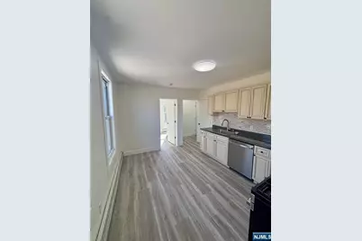 7 Franklin Avenue 5 &amp; 6 #5 &amp; 6, Harrison, NJ 07029 - Photo 4