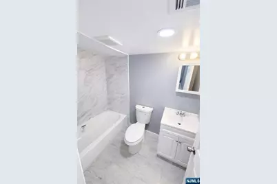 413 16th Street 1 #1, Newark, NJ 07103 - Photo 36
