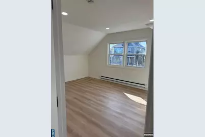 60 Prospect Terrace 3rd #3rd, East Rutherford, NJ 07073 - Photo 10