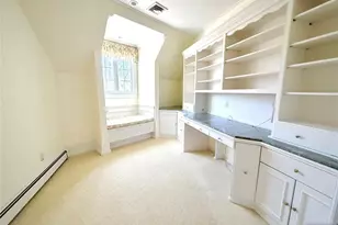 325 Wearimus Rd, Ho Ho Kus, NJ 07423 - Photo 18