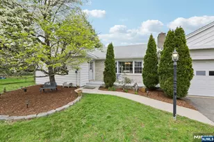 921 Linwood Ave, Ridgewood, NJ 07450 - Photo 4