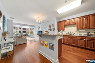 22 Ave At Port Imperial 204, West New York, NJ 07093 - Photo 4