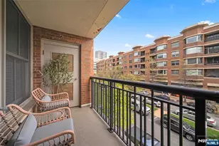 22 Ave At Port Imperial 204, West New York, NJ 07093 - Photo 20