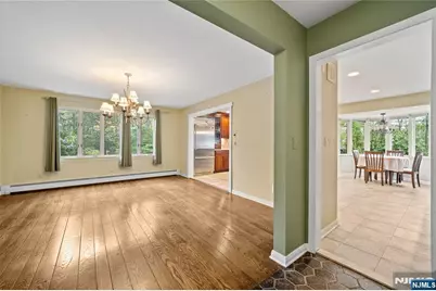77 Macarthur Drive, Clifton, NJ 07013 - Photo 8