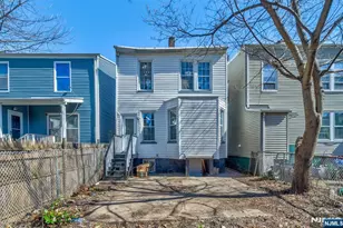 208 11th St, Newark, NJ 07107 - Photo 26
