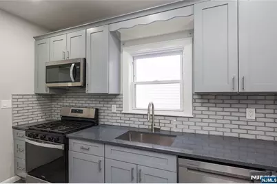 344 Market Street, Perth Amboy, NJ 08861 - Photo 14