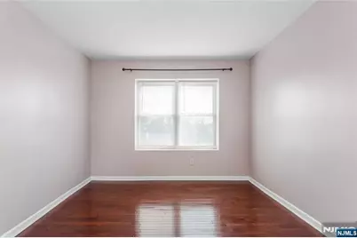 133 Maple Avenue 405 #405, East Orange, NJ 07017 - Photo 4