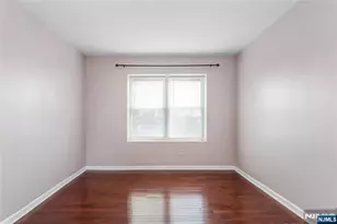 133 Maple Ave 405, East Orange, NJ 07017 - Photo 4