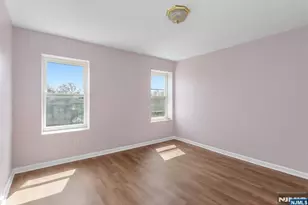 133 Maple Ave 405, East Orange, NJ 07017 - Photo 2
