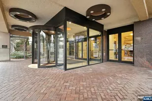 555 North Ave 25-K, Fort Lee, NJ 07024 - Photo 22